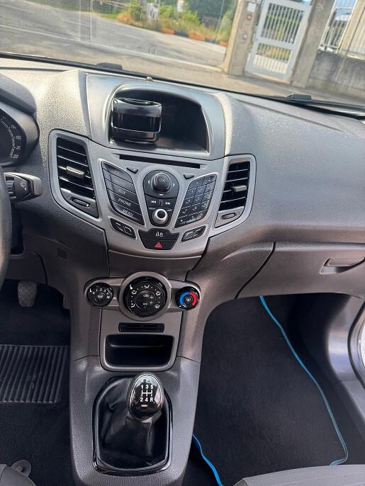 Ford Fiesta 1.5 TDCi 75CV 5 porte Titanium