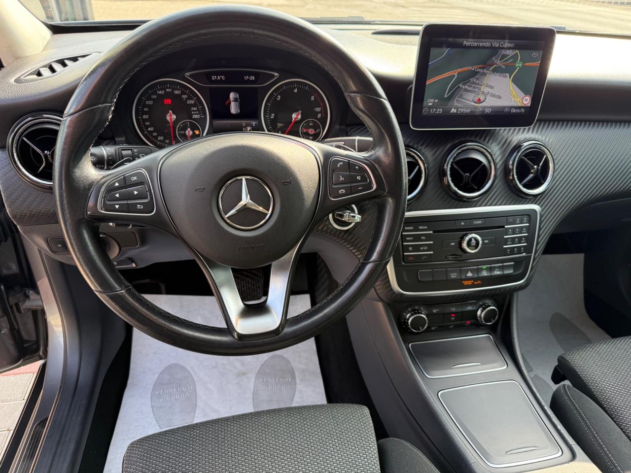 Mercedes-benz GLA 200 d Automatic Sport