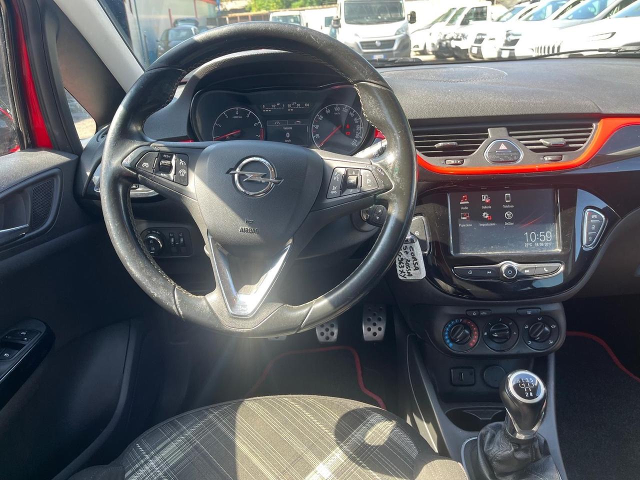 Opel corsa 5P- 5 serie - 1.4 gpl -full-2017