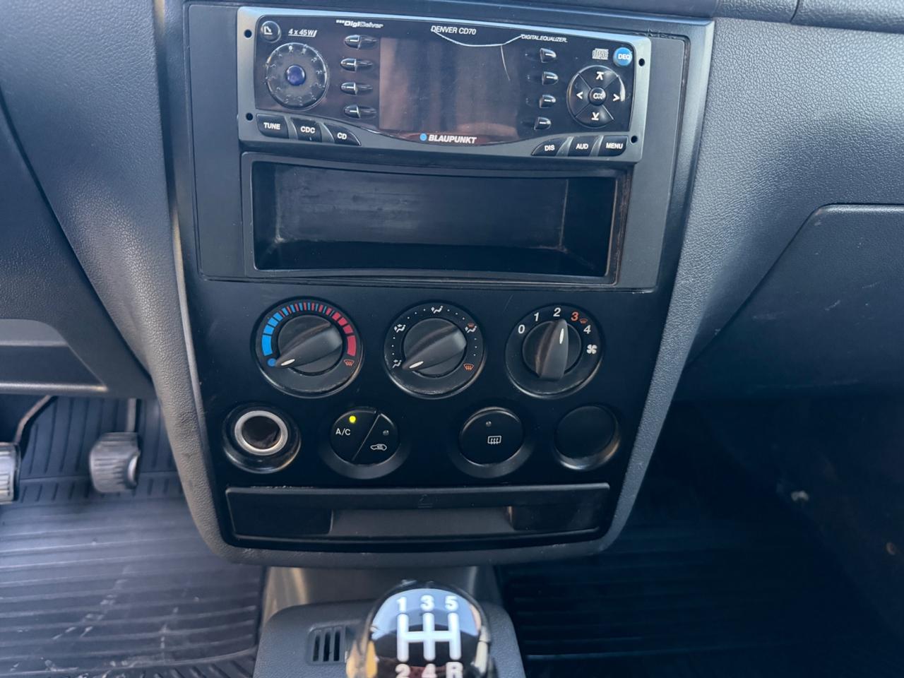 Ford Transit Connect 1.8 DTCI - 2009
