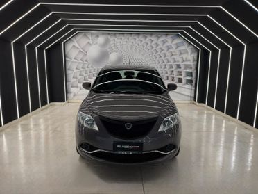 Lancia Ypsilon 1.0 HYBRID-LOUNGE-69CV-NEOPATENTATO-KM CERTIFICATI-12 MESI GARANZIA-PERMUTE