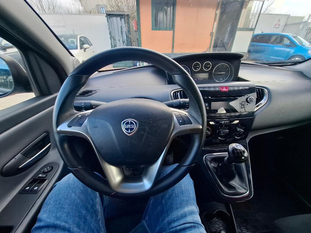 Lancia Ypsilon 1.3 MJT 16V 95 CV 5 porte S&S Gold