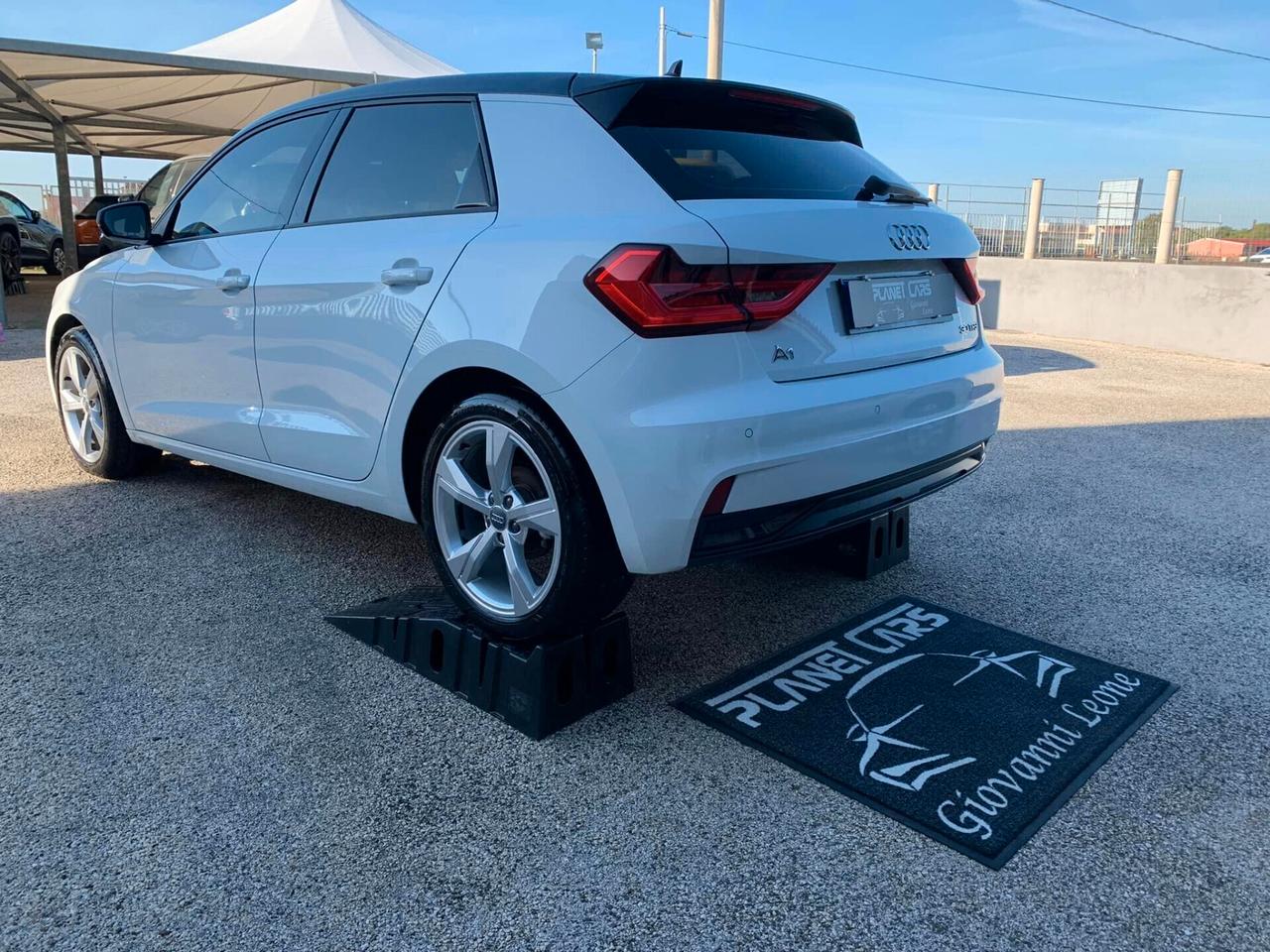 Audi A1 SPB 30 1.0cc 116cv S tronic Admired