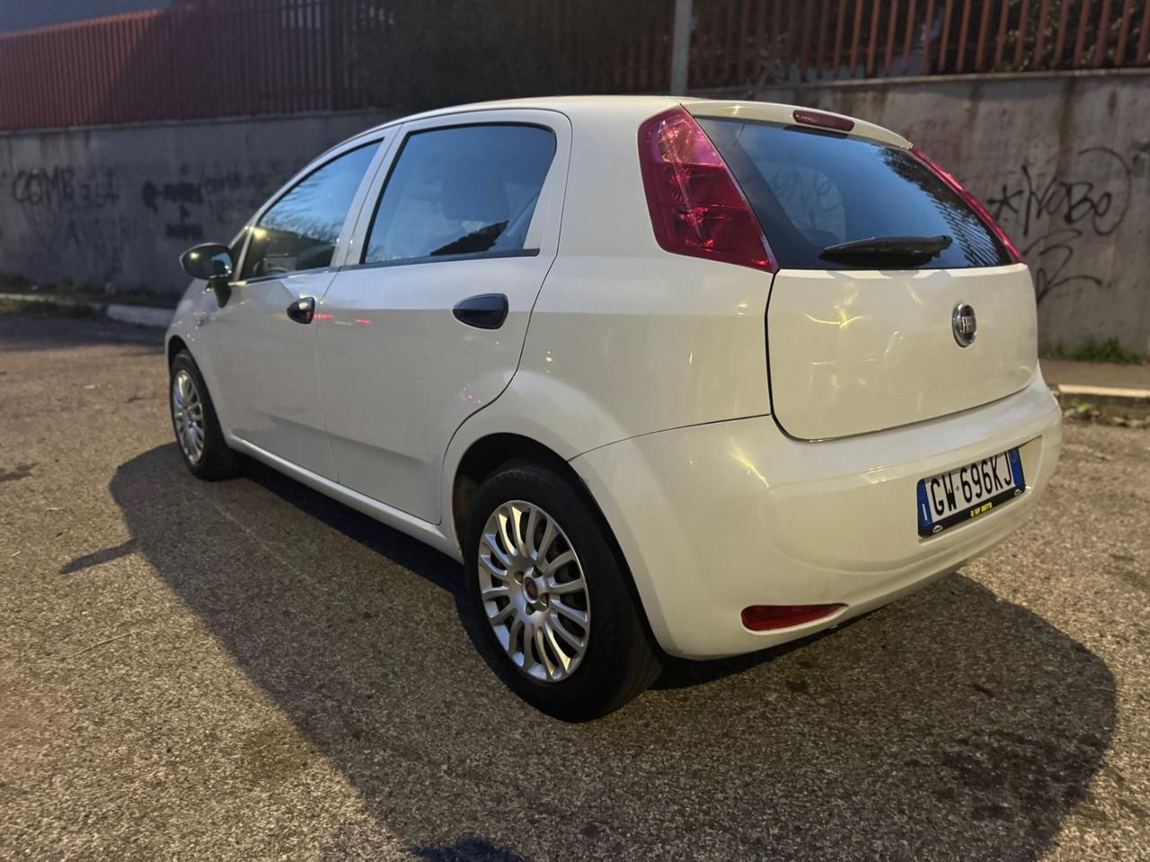 Fiat Punto 1.2 8V 5 porte Street