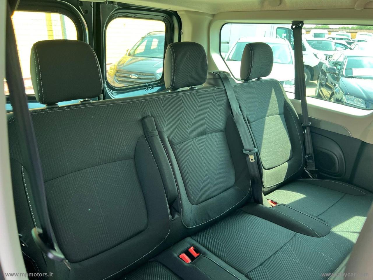 RENAULT TRAFIC EQUILIBRE MY24 2.0 DCI 150CV 9 POSTI KM 0