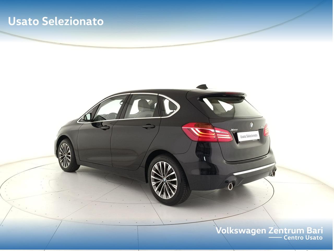 BMW Serie 2 218d active tourer xdrive luxury auto