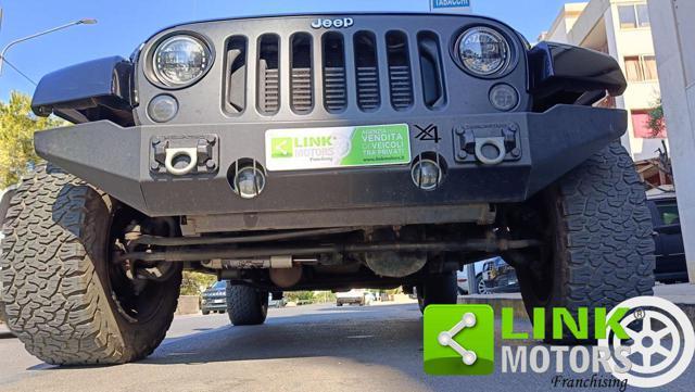 JEEP Wrangler Unlimited 2.8 CRD DPF Auto