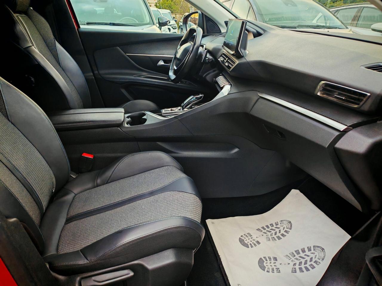 Peugeot 3008BlueHDi Allure navig cam 2023