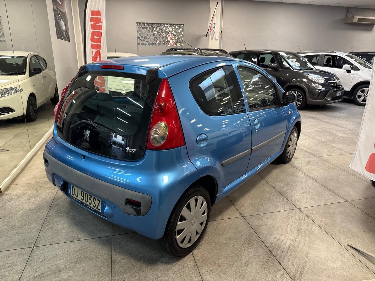 Peugeot 107 1.0 68CV 5p. Desir