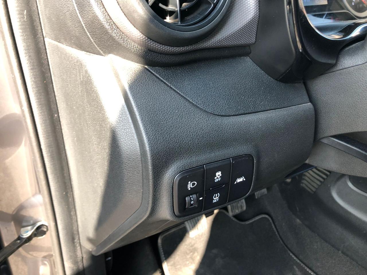 Hyundai i10 1.0 MPI Tech