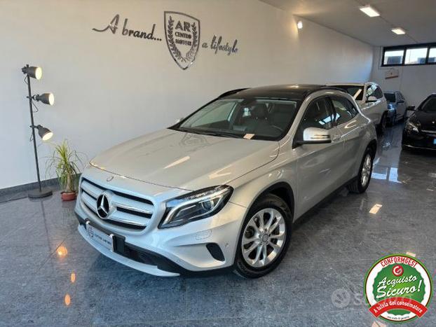 MERCEDES-BENZ GLA 200 CDI Automatic Sport Tetto