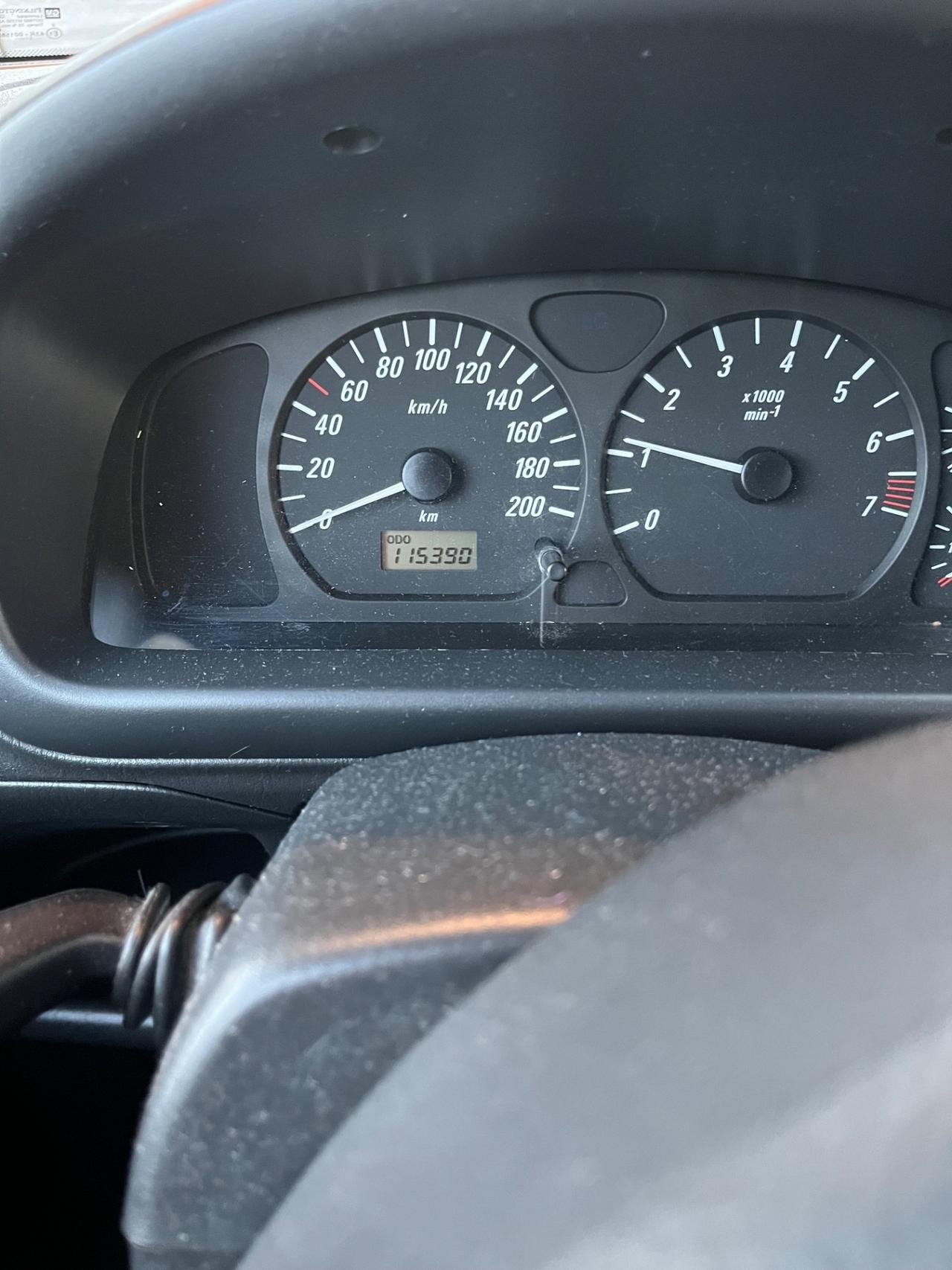 Opel Agila 1.0 12V Club