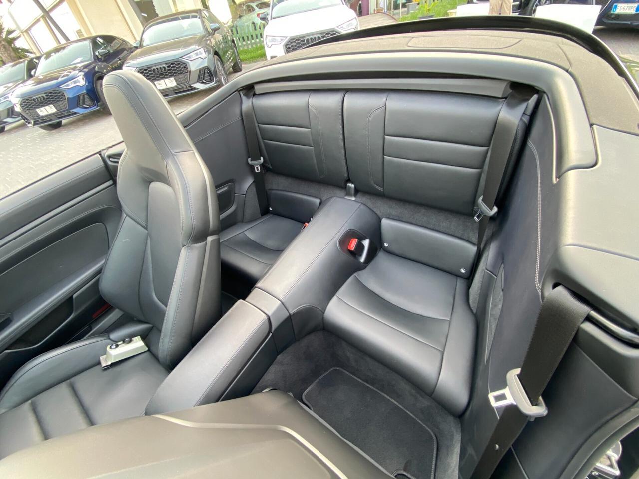 Porsche 911 992 Carrera Cabrio 3.0 GTS auto