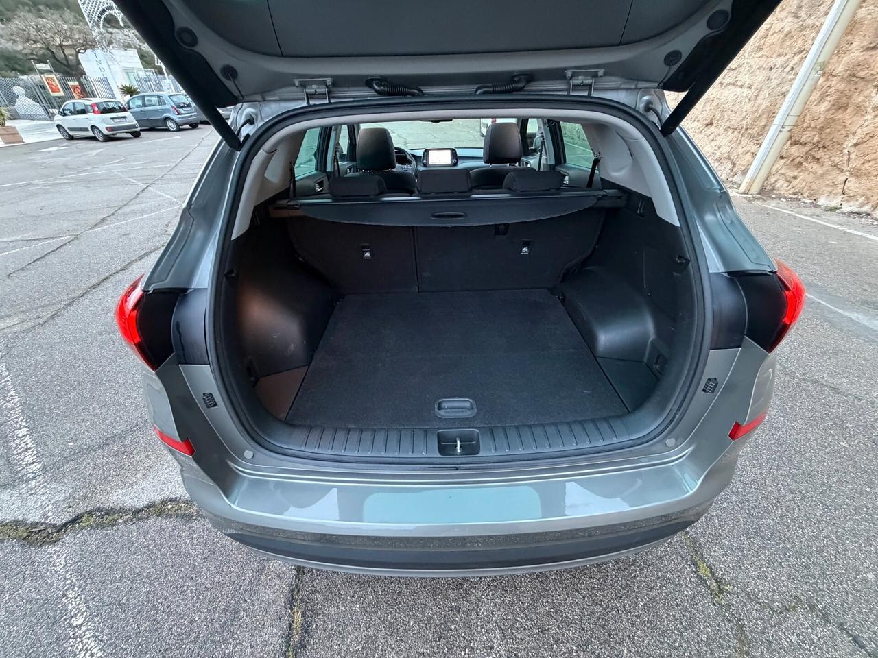 Hyundai Tucson Exellence/1.6 136 CV/TETTO/FULL LED/19"