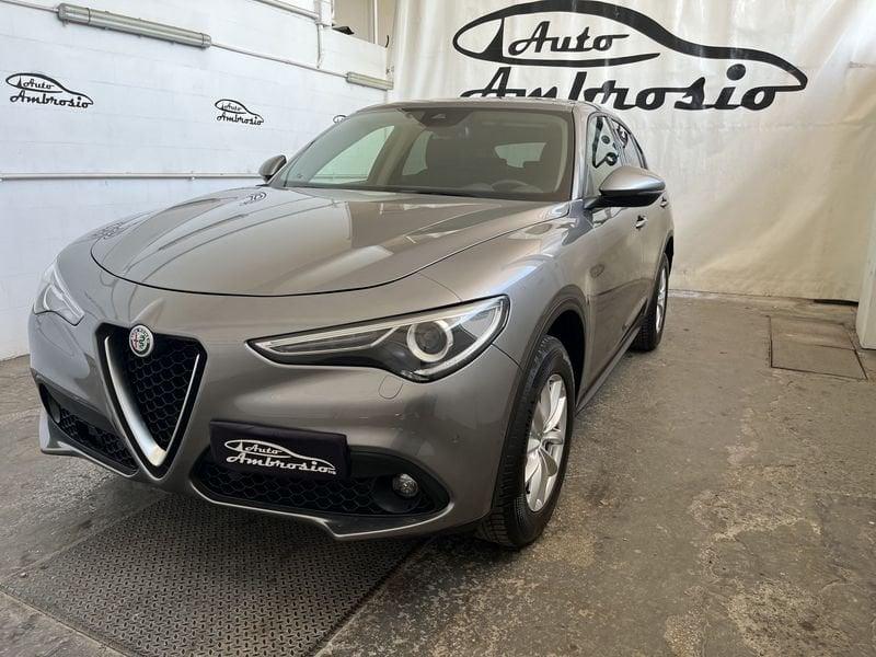 Alfa Romeo Stelvio 2.2 Turbodiesel 190 CV AT8 Q4 tua da 260,00 al mese