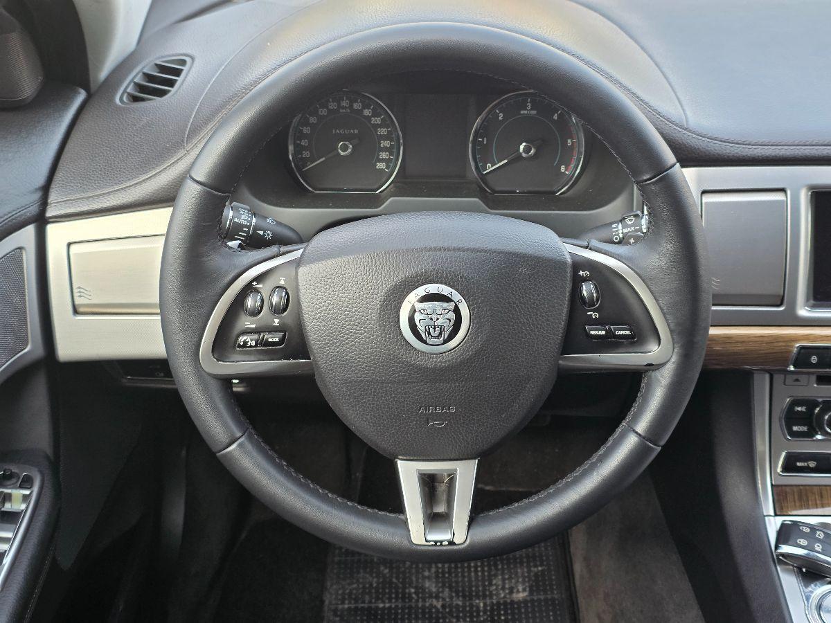 JAGUAR XF 2.2 DIESEL 190CV GARANZIA 12 MESI