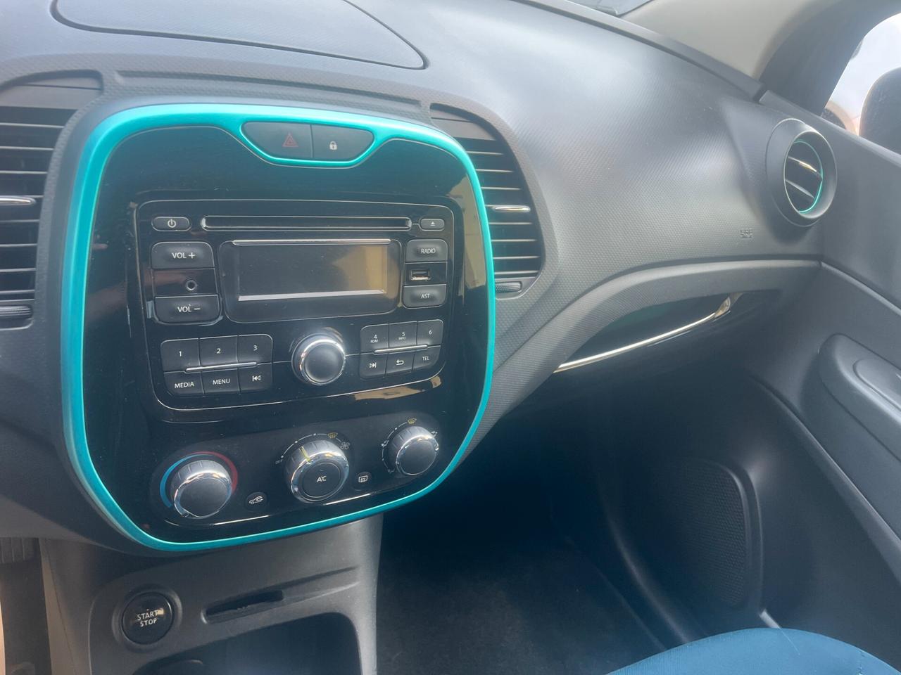 Renault Captur 0.9 TCe 12V 90 CV Start&Stop Live