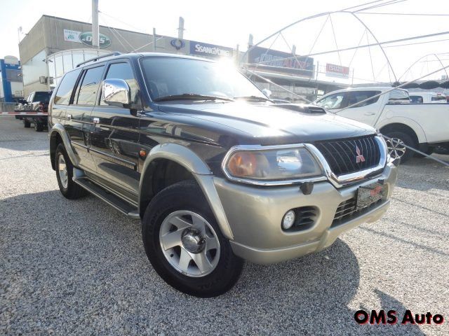 MITSUBISHI Pajero Sport 2.5 TDI GLS