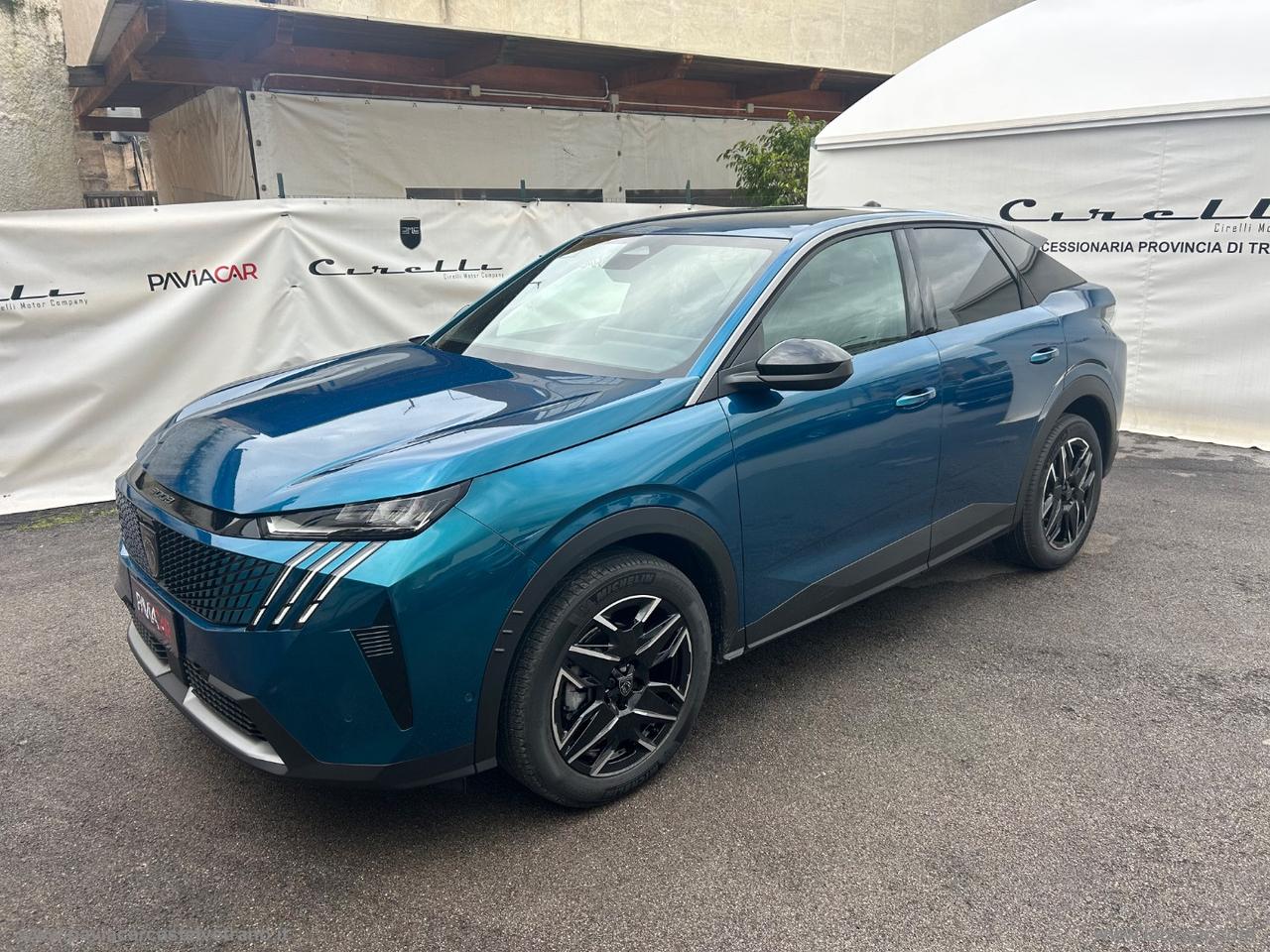 PEUGEOT 3008 Hybrid 145 e-DCS6 Allure KM/0