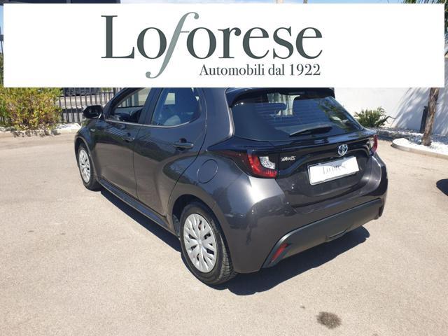 TOYOTA Yaris 1.5 Hybrid 5 porte Business