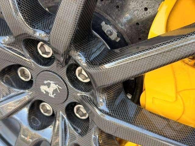 Ferrari SF90 Stradale SF90 Stradale 4.0 Bicolore Extra Campionario/Cerchi Carbonio/Atelier Ferrari/Lift/JBL/Colori Special