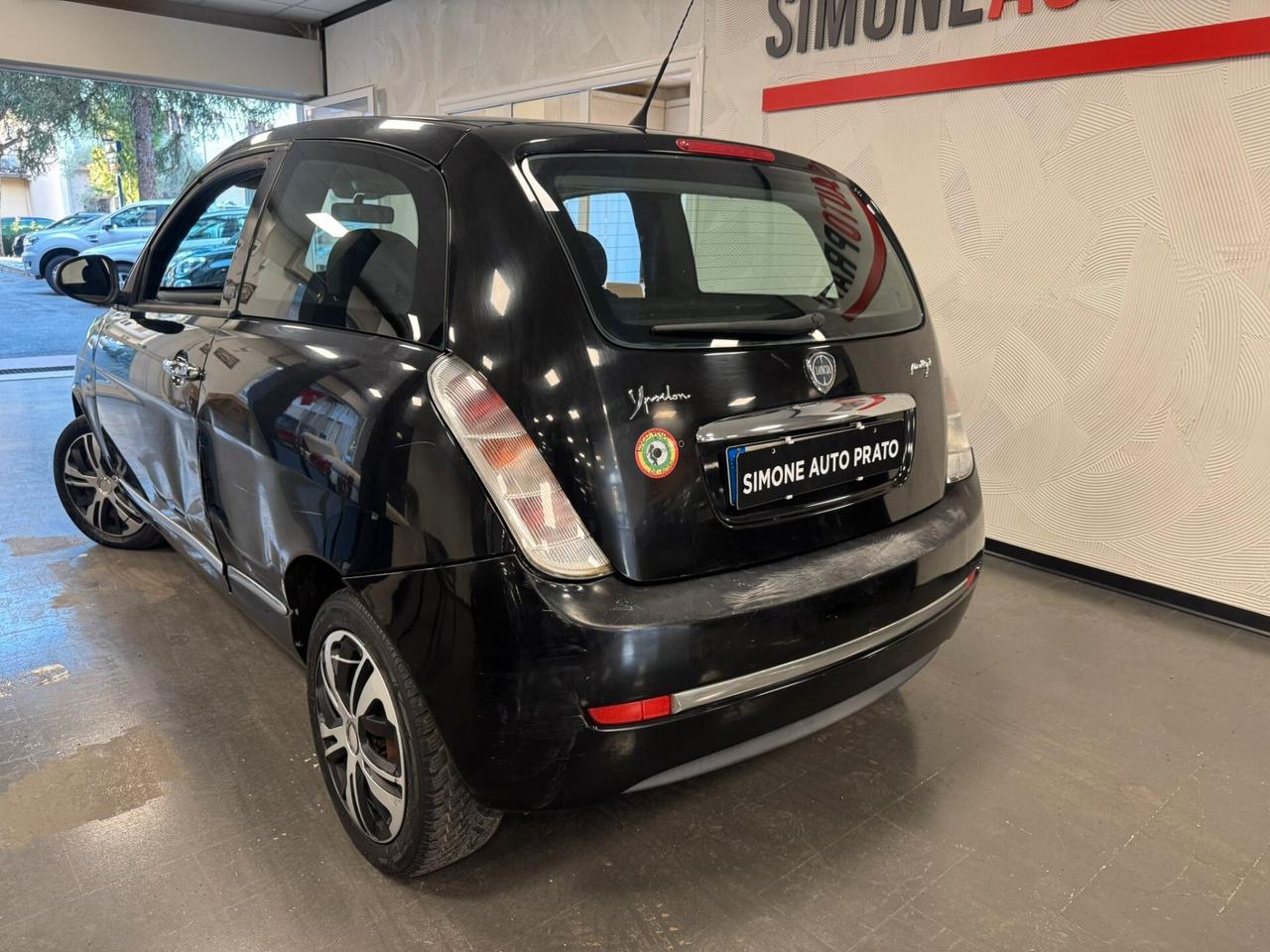 Lancia Ypsilon 1.3 MJT 75 CV Elle