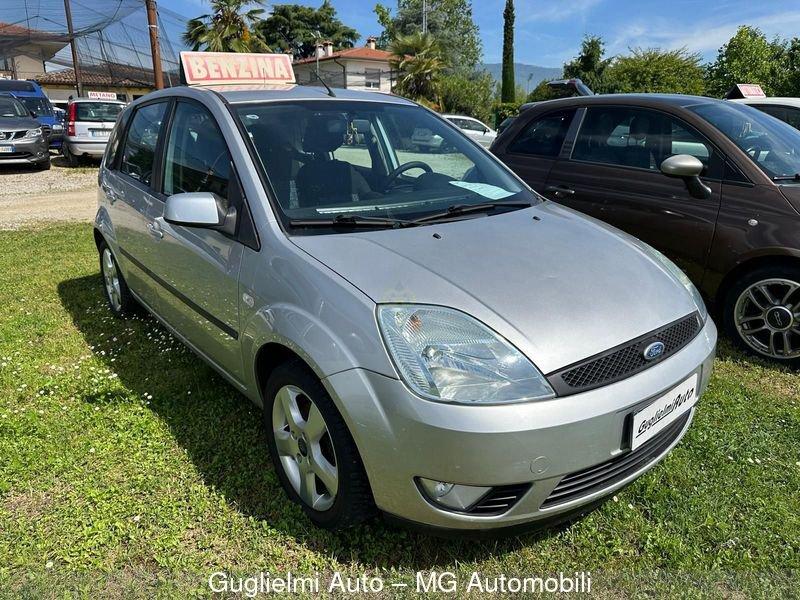 Ford Fiesta Fiesta 1.2 16V 5p. Ghia