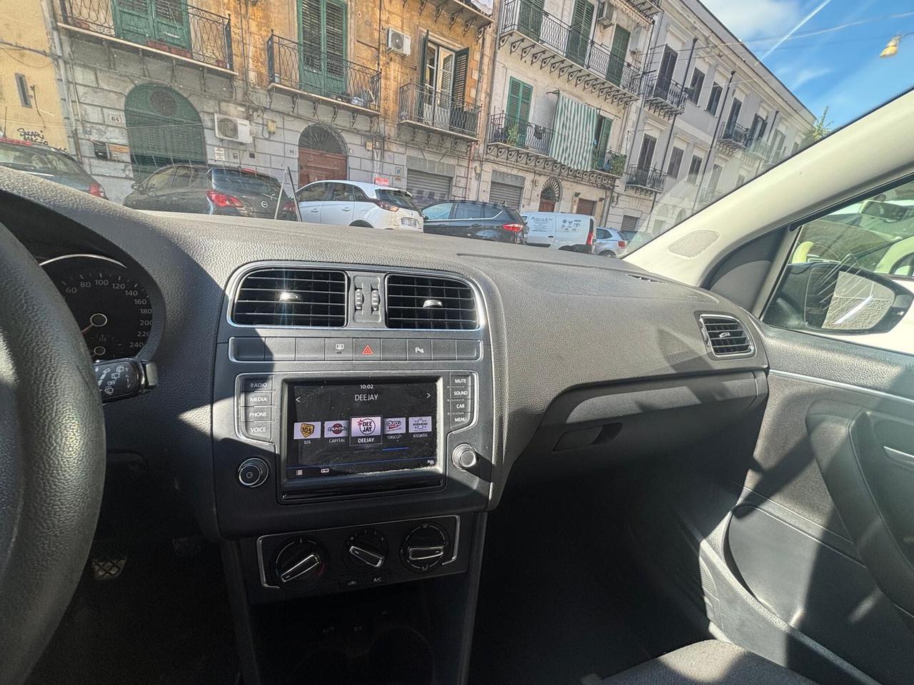 Volkswagen Polo NEOPATENTATI FINANZIABILE