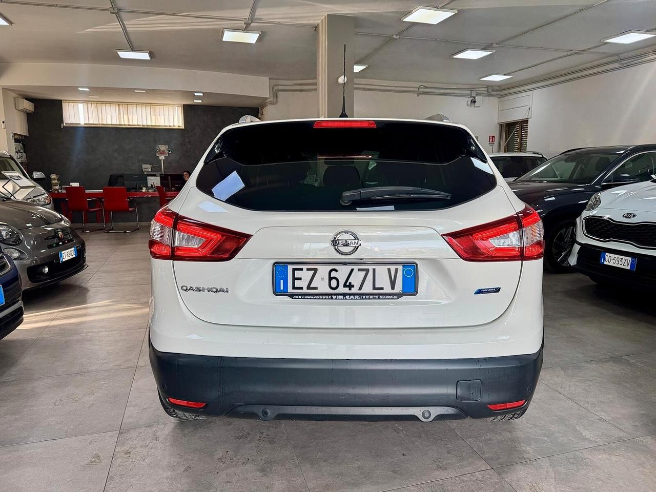 Nissan Qashqai 1.5 dCi 110cv Tekna 2015
