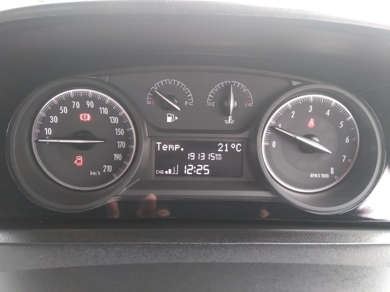 Lancia Ypsilon 0.9 TwinAir 85 CV 5 porte Metano Ecochic Platinum