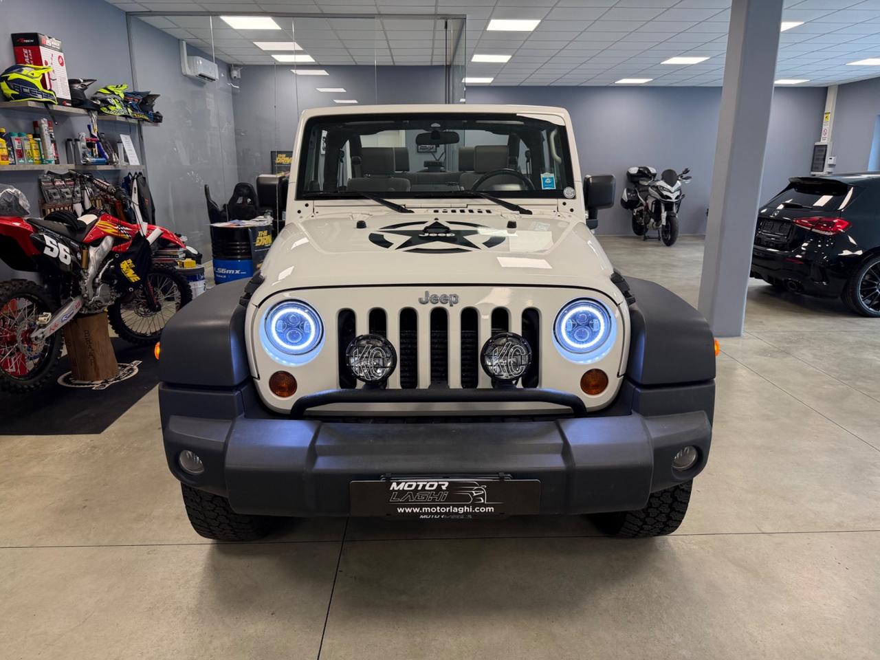 Jeep Wrangler Unlimited 2.8 CRD Sport Auto