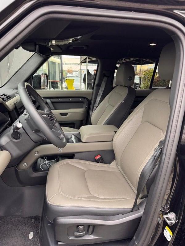 Land Rover Defender Defender 110 3.0D I6 AWD Auto X-Dynamic SE 200 CV Autocarro N1