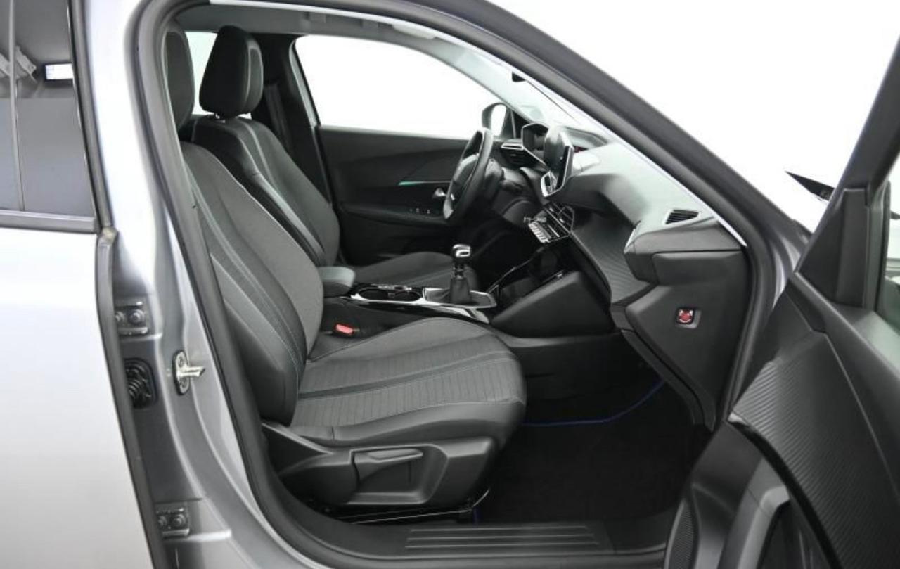 Peugeot 2008 PureTech 130 S&S Allure Pack
