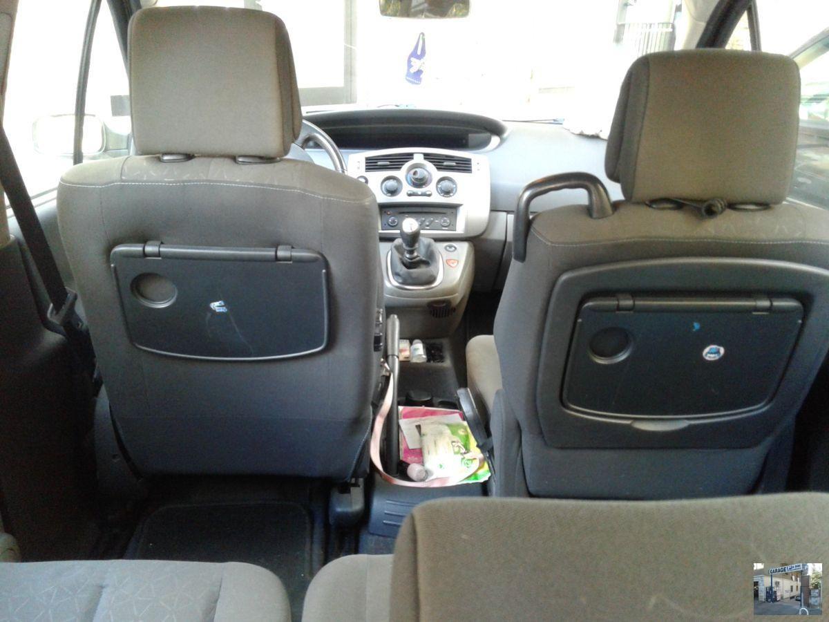 RENAULT - Scénic - 1.5 dCi/105CV SS PlayStat.Port.