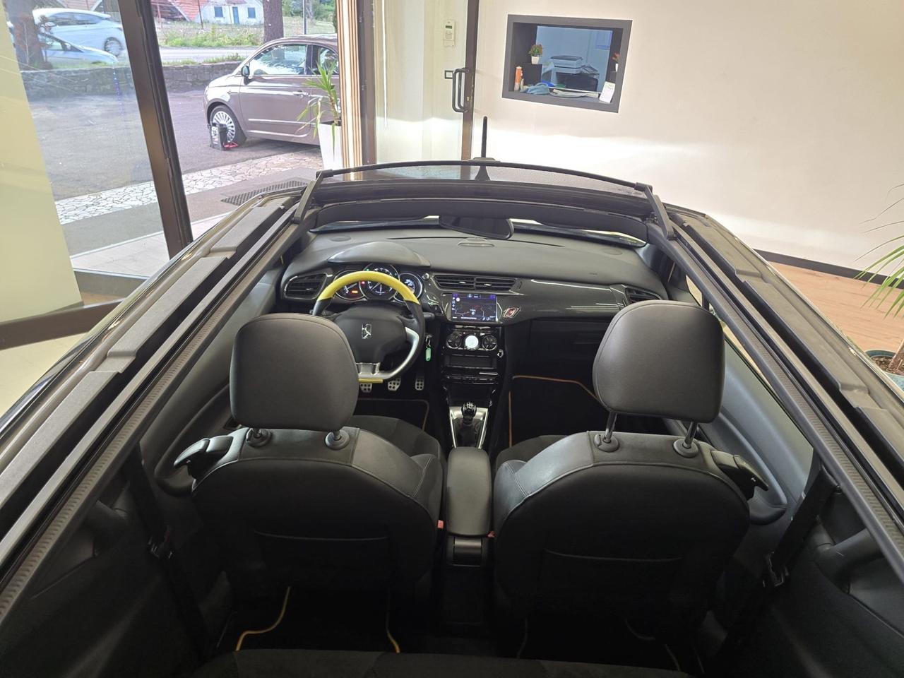 Ds DS3 3 Performance Black Special Cabrio