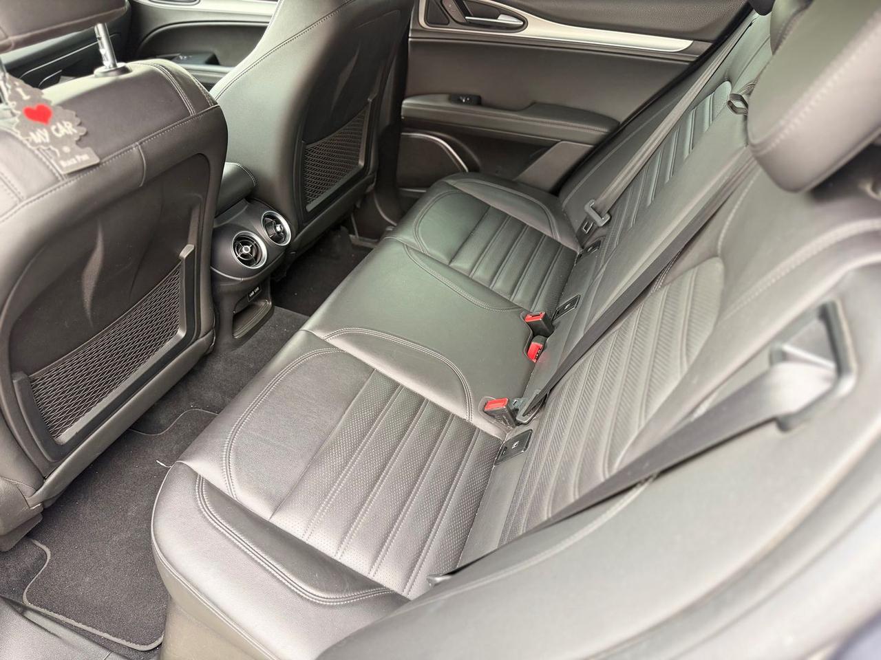 Alfa Romeo Stelvio B-Tech 2.2 210 CV #10543