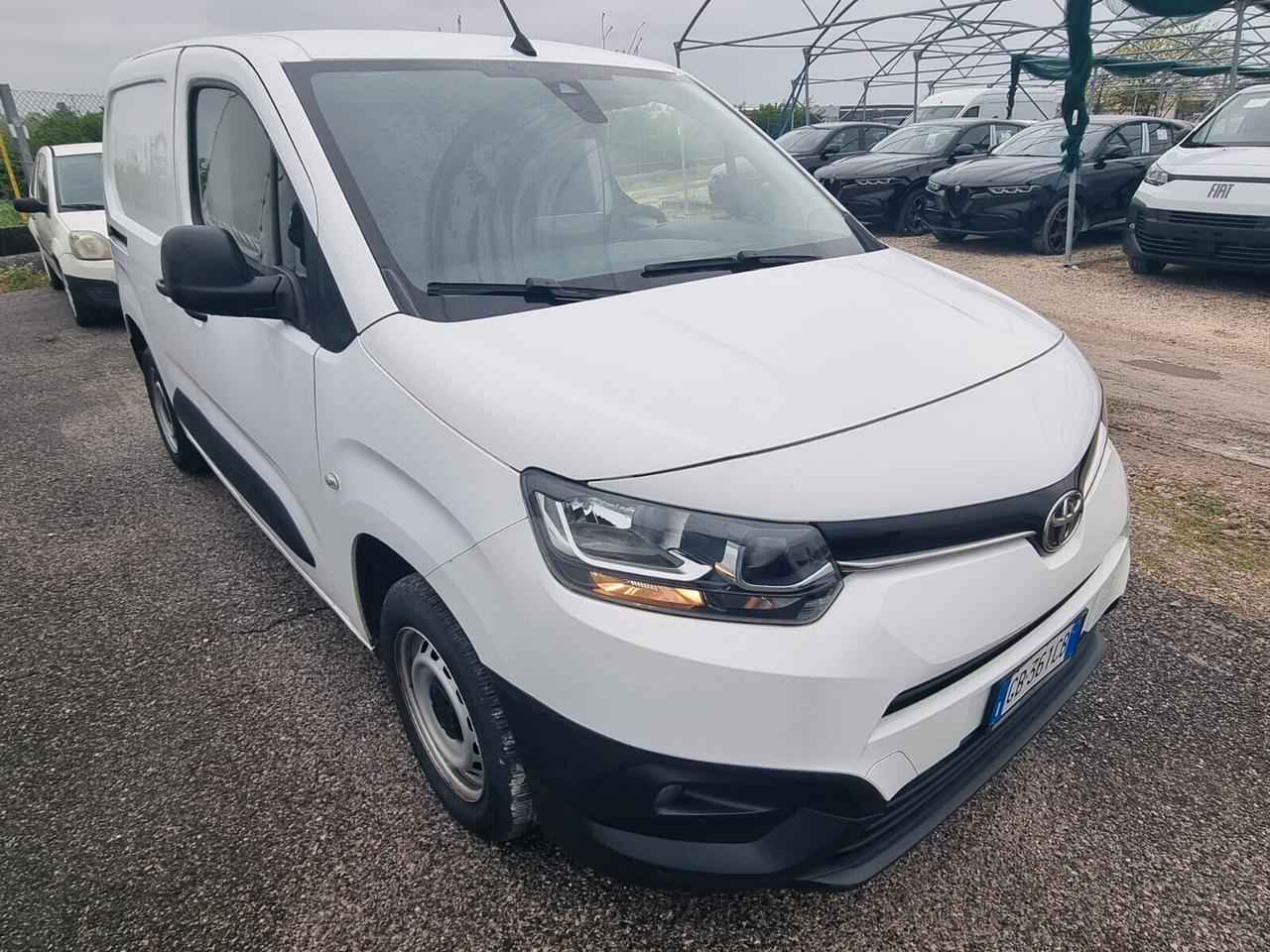 Toyota Proace Proace 1.5D 120CV S&S PC-TN Furgone Compact 5p.10q Comfort