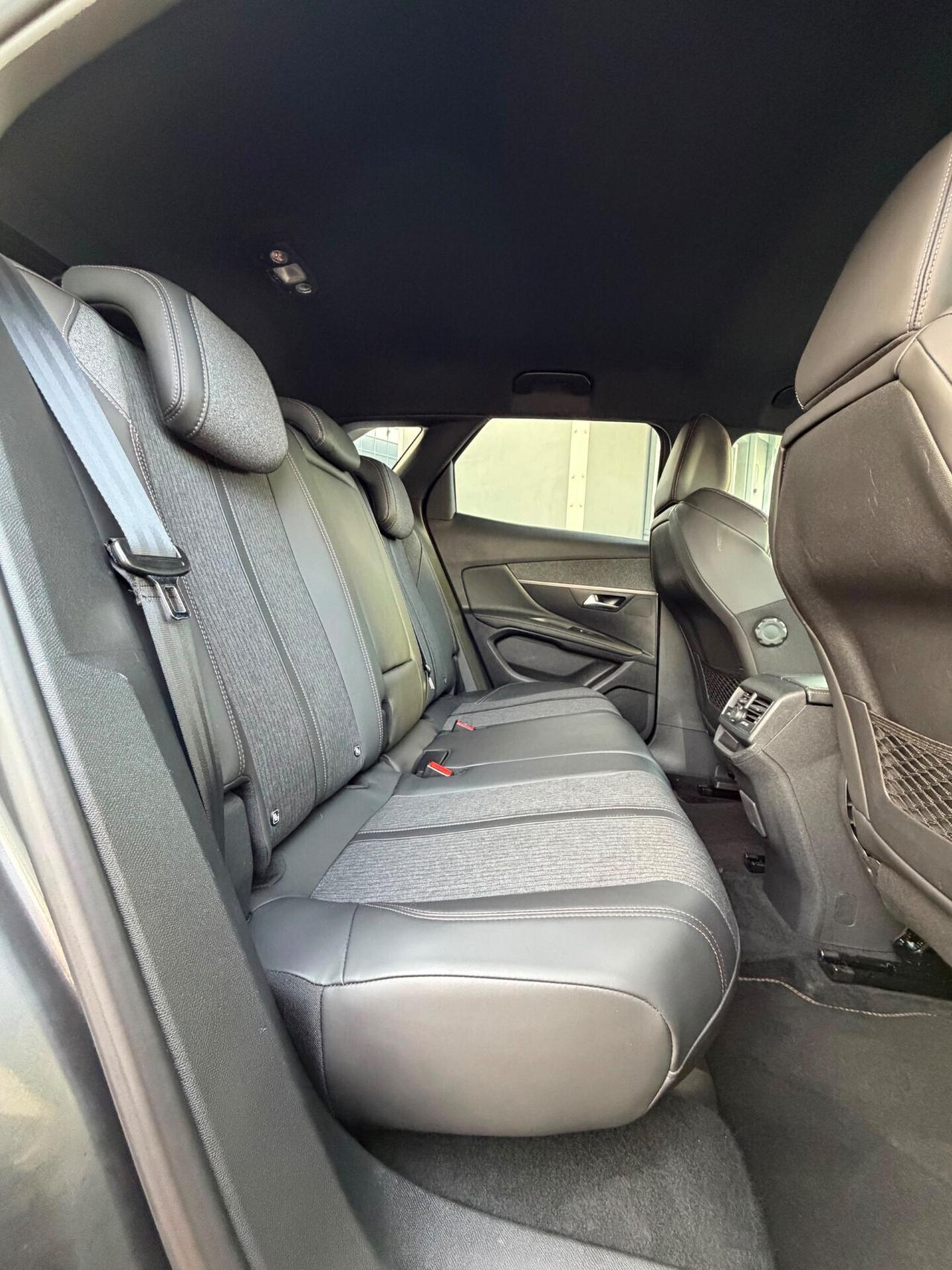 Peugeot 3008 1.6 BLUE-HDI 120CV GT-LINE