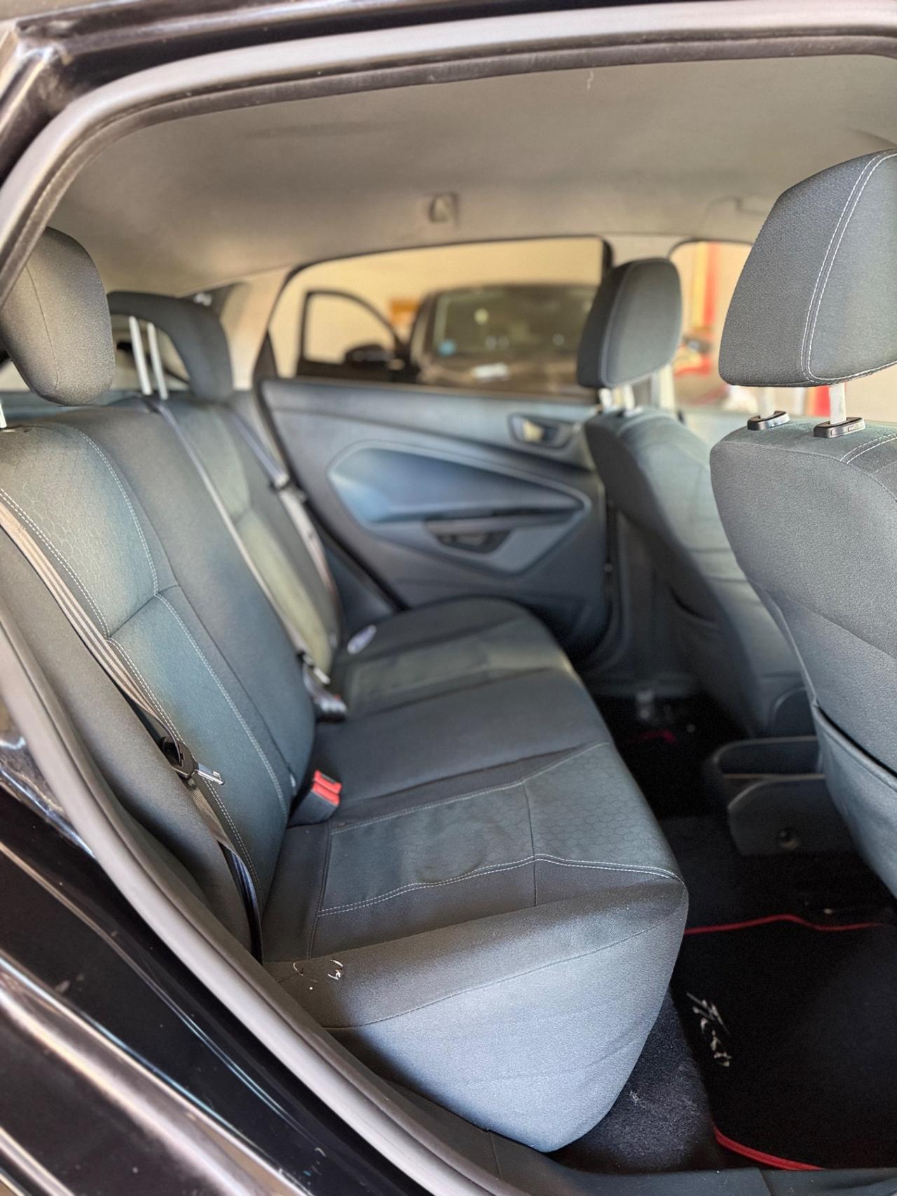 Ford Fiesta Fiesta+ 1.4 TDCi 68CV 5 porte