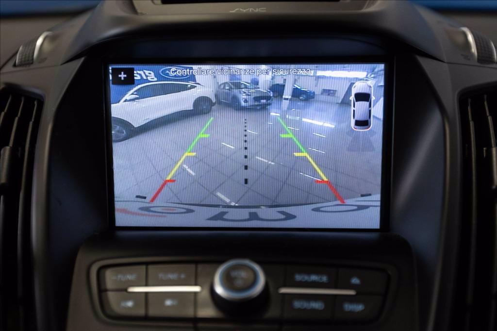 FORD Kuga 2.0 tdci Titanium s&s awd 150cv powershift del 2017