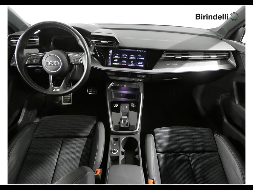 AUDI A3 4ª serie - A3 SPB 35 TDI S tronic S line edition