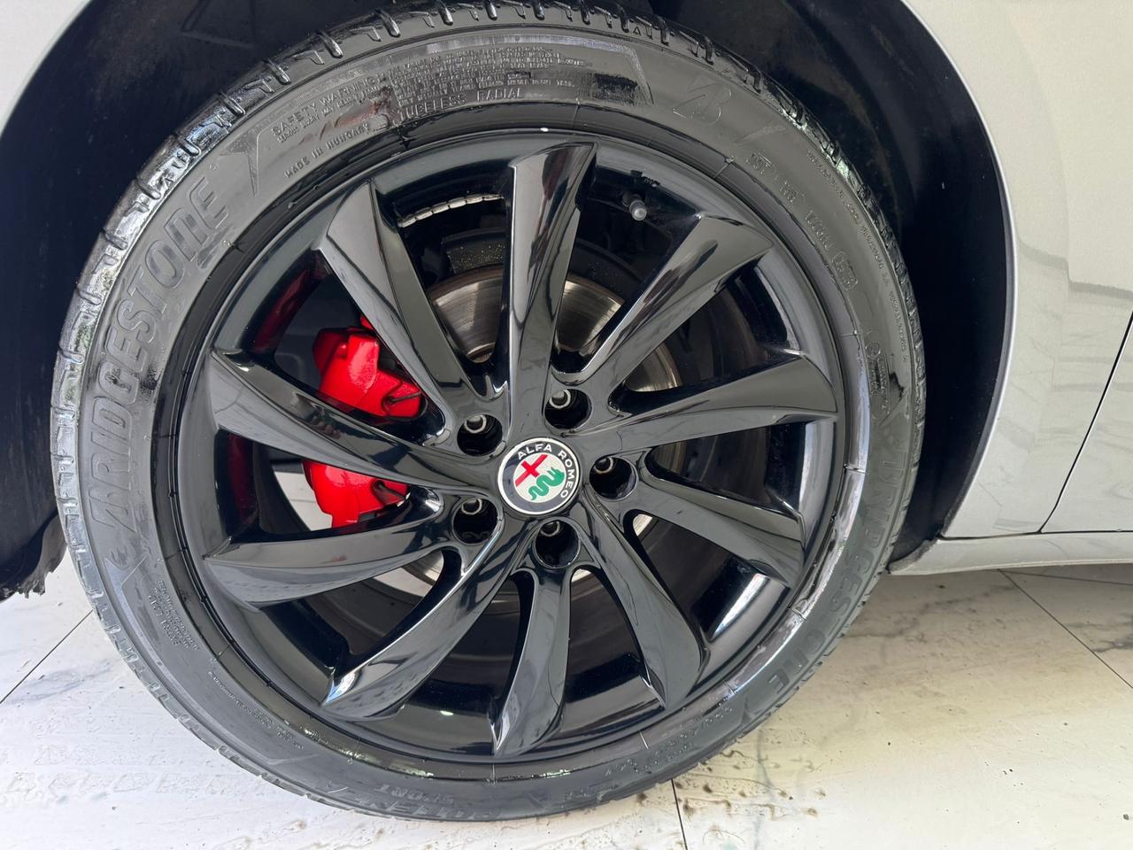 Alfa Romeo Giulietta 1.6 JTDm 120 CV Super-GARANTITA-2017