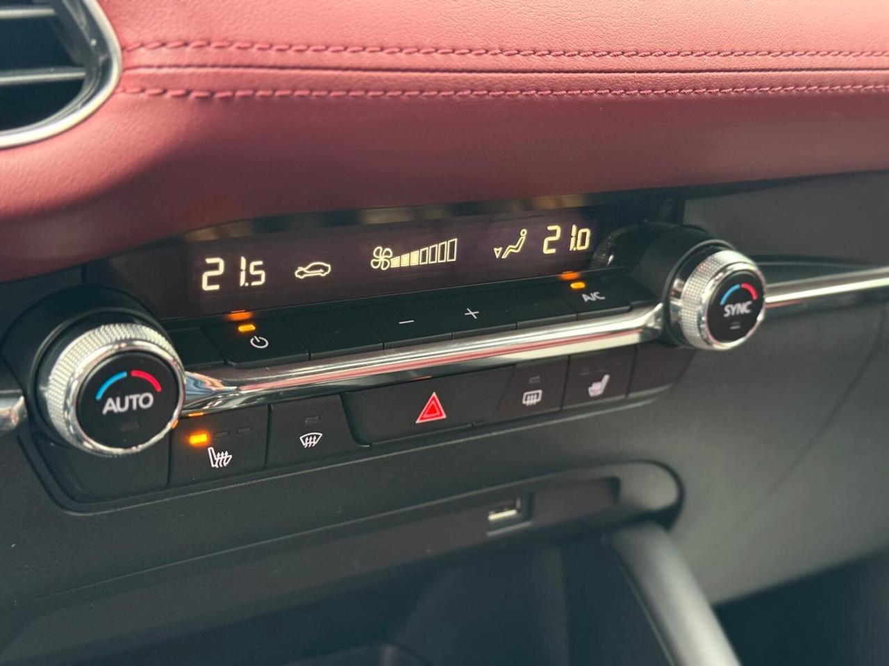 Mazda 3 2.0L e-Skyactiv-X M Hybrid Exceed 180cv 4WD M Hybrid *UNICA