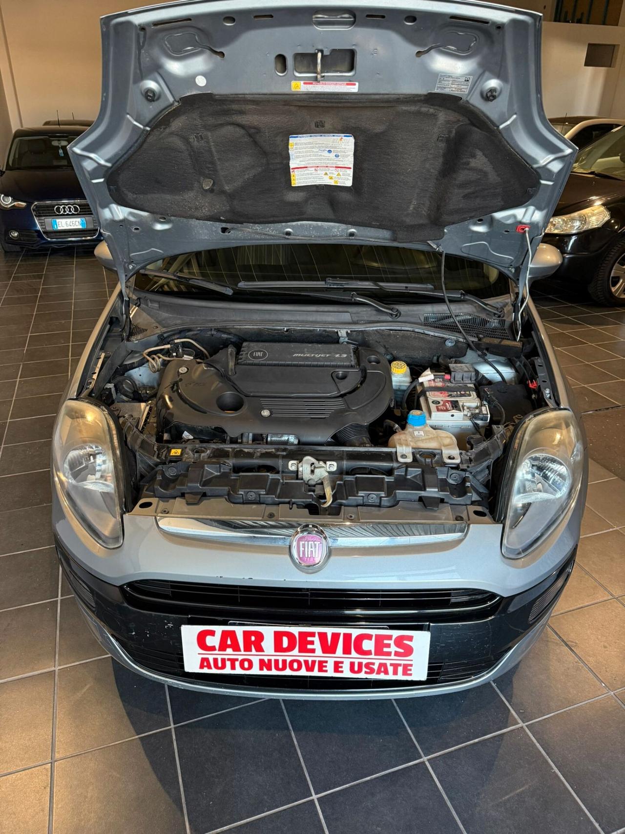 Fiat Punto Evo 1.3 Mjt 75 CV NEOPATENTATI