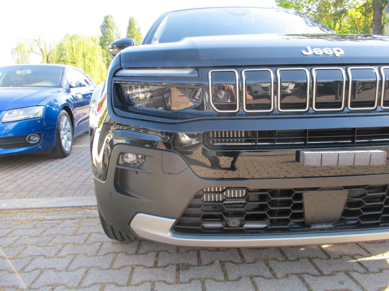 Jeep Avenger 1.2 Turbo Summit CarPlay/Led/Camera