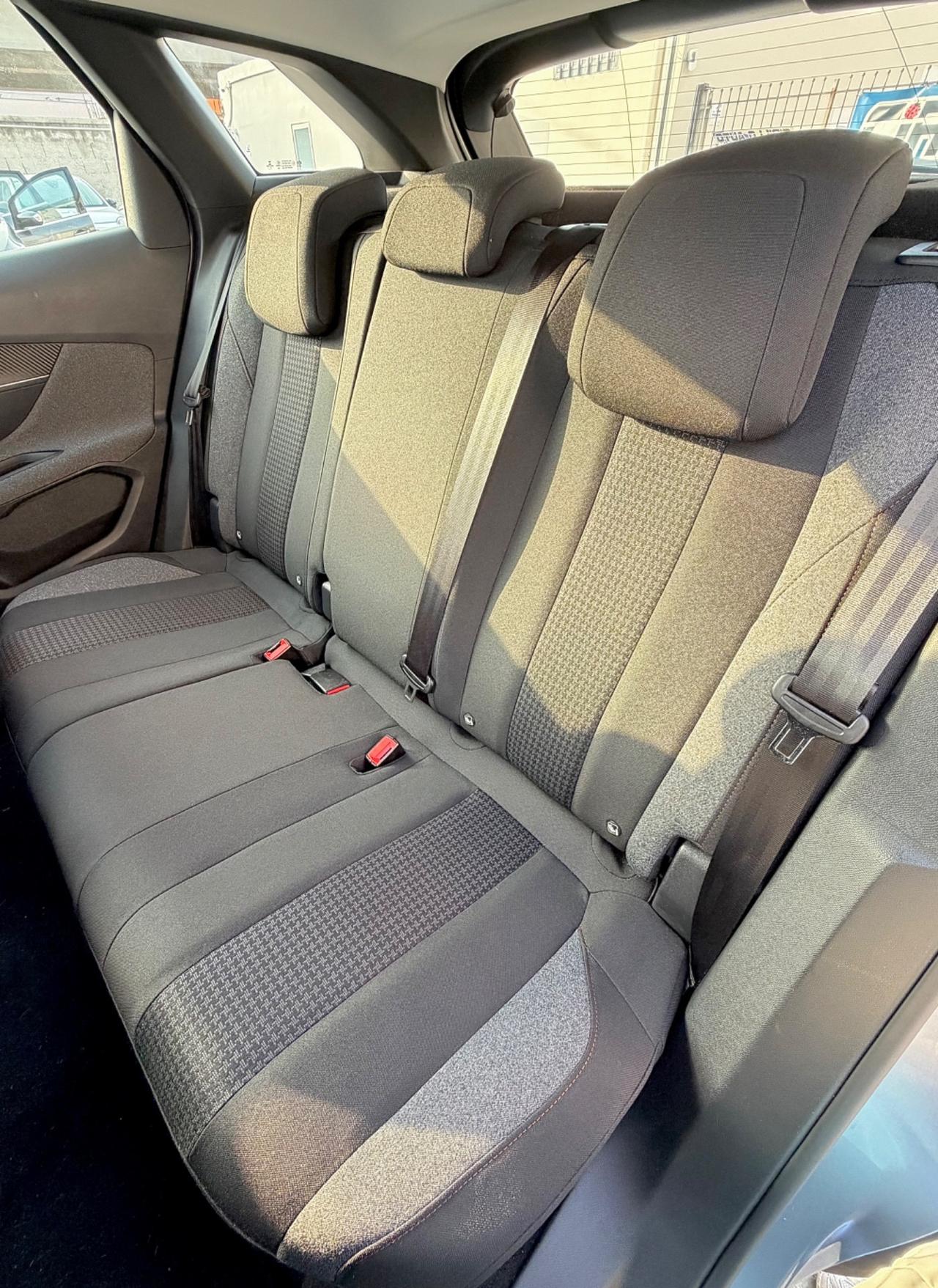 Peugeot 3008 1.5 Diesel Automatica 130 Cv