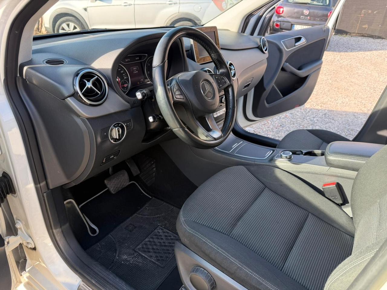 Mercedes-benz B 180 CDI Automatic Business