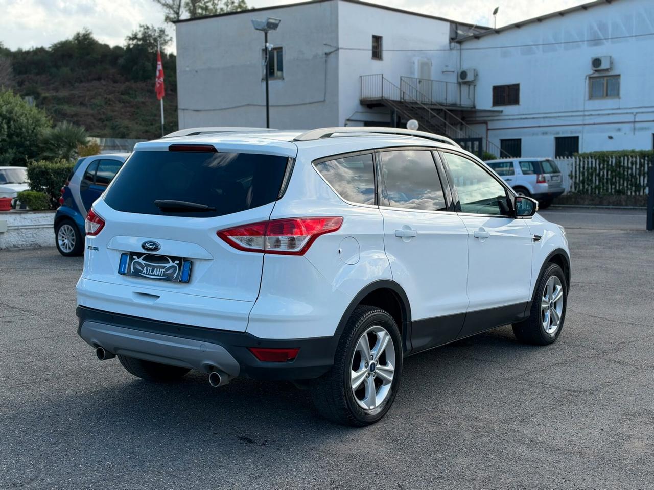 Ford Kuga 2.0 TDCI 120 CV S&S 2WD NO FINANZIAMENTO