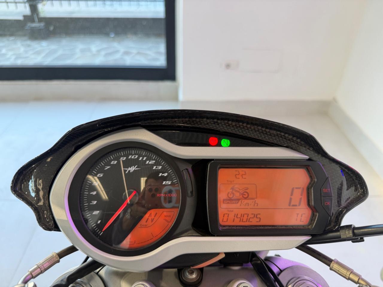 Mv Agusta Brutale 990 R FULL CARBON
