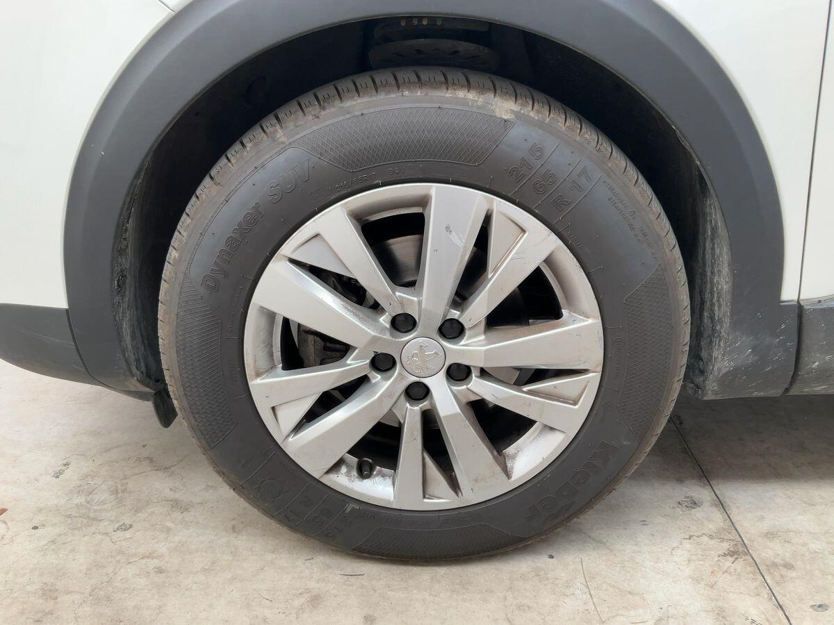 Peugeot 3008 BlueHDi 130 S&S EAT8 Active Pack